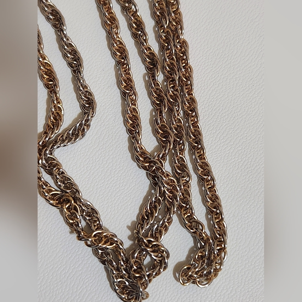 Estee Lauder Vintage Lucidity Compact Necklace - Picture 5 of 16